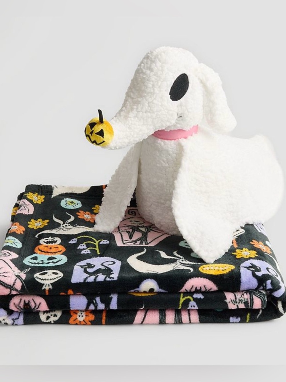 Disney NWT The Nightmare Before Christmas Throw Blanket & Zero Plush